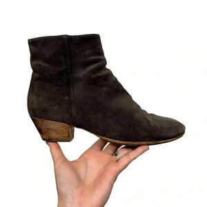 Woman by Common Projects Suede Zipper Ankle Boots in Charcoal Sz:39